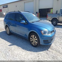 2017 Volkswagen Golf Sportwagen Tsi S