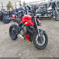 2023 Ducati Streetfighter V4/V4S