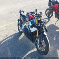 2023 Aprilia Tuono V4 1100 Factory