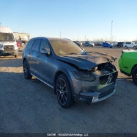 2017 Volvo V90 Cross Country T6
