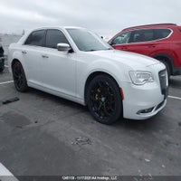 2018 Chrysler 300 C