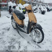 2022 Piaggio Liberty 50/50 S