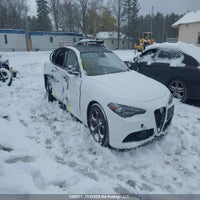 2021 Alfa Romeo Giulia Ti/Ti Lusso/Ti Sport/Ti Sport Carbon