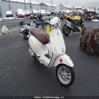 2022 Vespa Primavera/Sprint 50