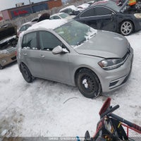 2019 Volkswagen Golf S/Se