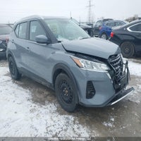 2022 Nissan Kicks Sv