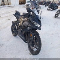 2025 Kawasaki Zx400 P