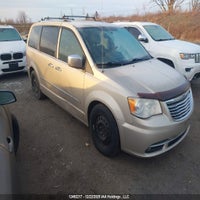 2012 Chrysler Town & Country Limited