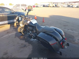 2021 INDIAN MOTORCYCLE CO. SPRINGFIELD DARK HORSE