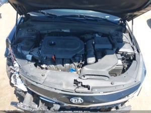 2020 KIA OPTIMA SE