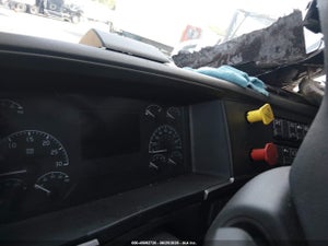 2022 VOLVO VNL