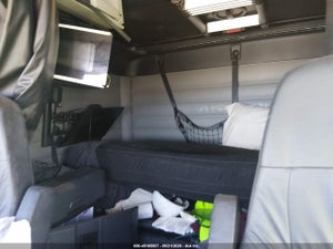 2025 FREIGHTLINER NEW CASCADIA 126