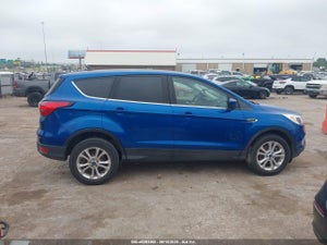 2019 FORD ESCAPE SE
