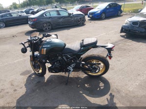 2026 SUZUKI GSX800 TT