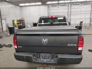 2019 RAM 1500 CLASSIC EXPRESS  4X4 6'4 BOX