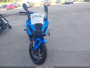 2026 SUZUKI GSX800 F