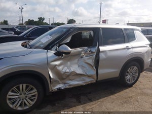 2024 MITSUBISHI OUTLANDER ES 2.5 2WD