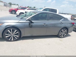 2022 NISSAN ALTIMA SR FWD
