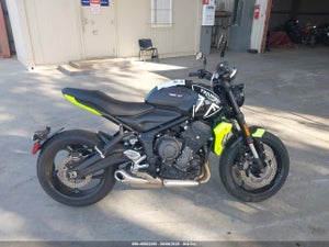 2024 TRIUMPH MOTORCYCLE TRIDENT 660