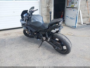 2024 KAWASAKI EX650 R