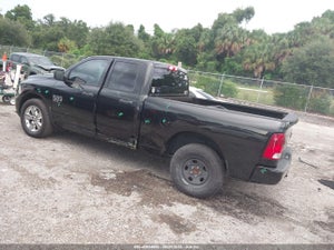 2019 RAM 1500 CLASSIC EXPRESS  4X4 6'4 BOX