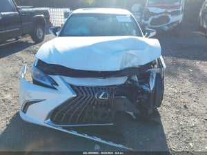 2023 LEXUS ES 300H