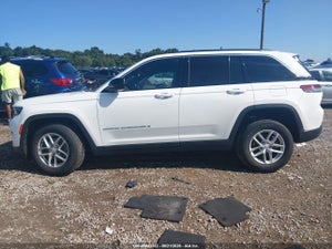 2024 JEEP GRAND CHEROKEE LAREDO X 4X4