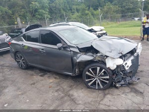 2022 NISSAN ALTIMA SR FWD