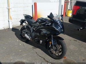 2023 YAMAHA YZFR7