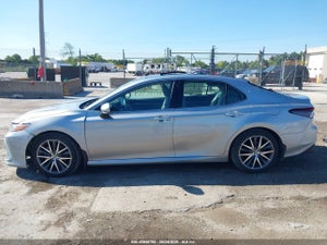 2024 TOYOTA CAMRY XLE