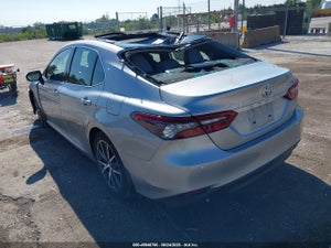 2024 TOYOTA CAMRY XLE