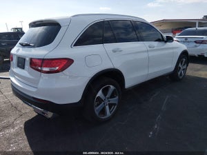 2016 MERCEDES-BENZ GLC 300