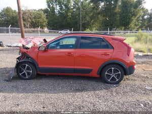 2023 KIA NIRO EX