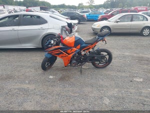 2023 KTM 390 RC