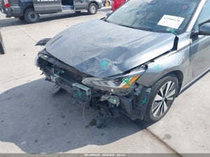 2022 NISSAN ALTIMA SL FWD