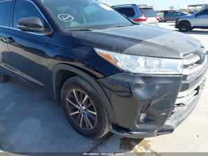 2017 TOYOTA HIGHLANDER XLE