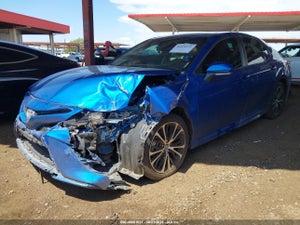 2018 TOYOTA CAMRY SE