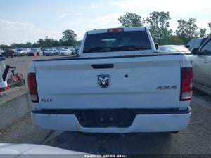2018 RAM 1500 EXPRESS  4X4 6'4 BOX