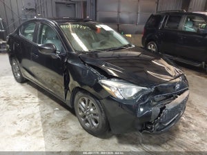 2020 TOYOTA YARIS LE