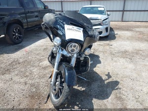2019 HARLEY-DAVIDSON FLHT