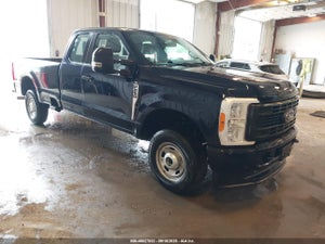 2023 FORD F-250 XL
