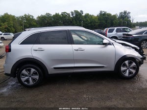 2019 KIA NIRO LX