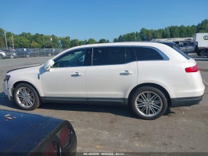 2019 LINCOLN MKT RESERVE