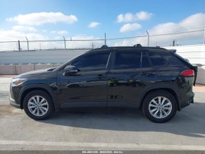 2022 TOYOTA COROLLA CROSS LE