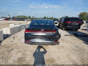 2021 HYUNDAI ELANTRA SE