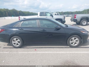 2023 HYUNDAI ELANTRA SE