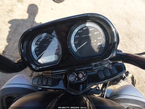 2020 HARLEY-DAVIDSON FLTRK
