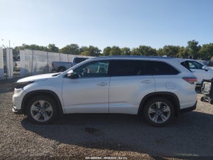 2016 TOYOTA HIGHLANDER LIMITED PLATINUM V6