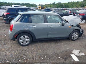 2017 MINI HARDTOP COOPER