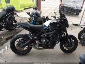 2016 YAMAHA FZ09